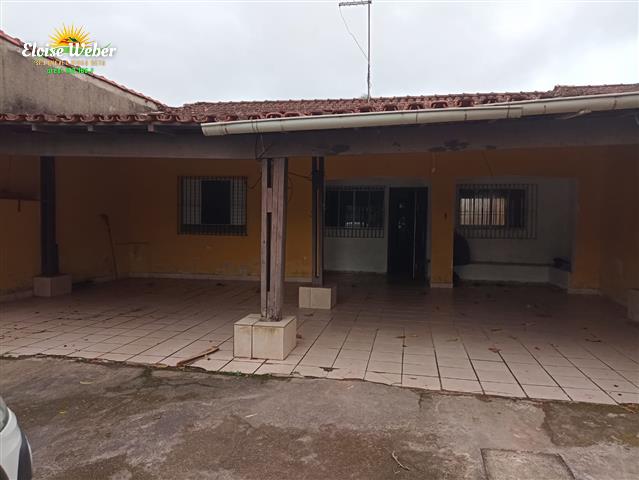 CASA TÉRREA COM 02 DORMS SENDO 01 SUITE PARA ALUGUEL DEFINITIVO EM ITANHAÉM 406