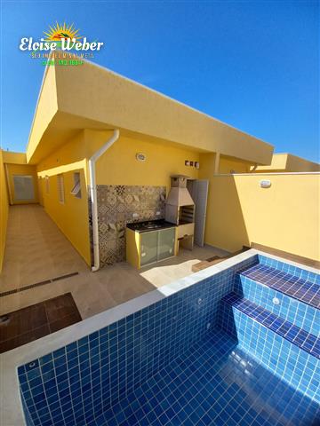 Casa térrea 2 dorms sendo 1 suite com piscina pé na areia prox ao Gaivotas Itanhaém sp 324