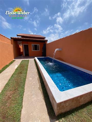 VENHA MORAR EM ITANHAÉM CASA COM 02 DORMS, SENDO UMA SUITE, LADO PRAIA 426