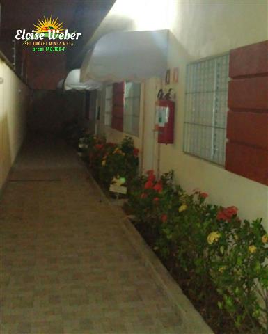 Casa térrea  semi nova com acabamento de primeira em condominío fechado no Cibratel 2 217