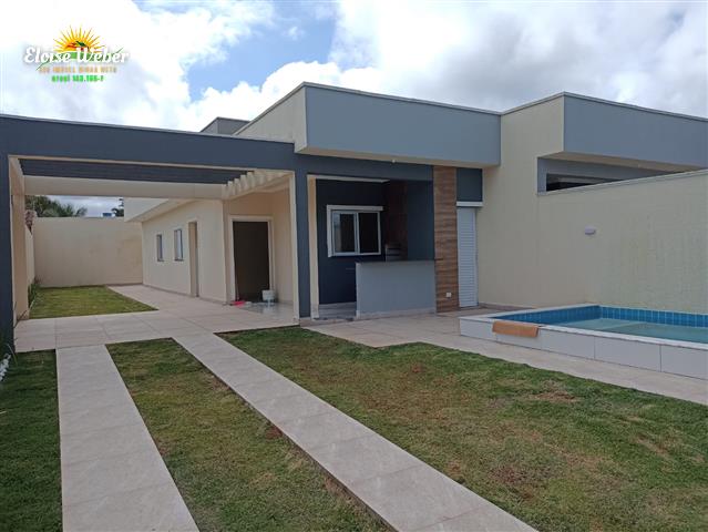 casa térrea com piscina 3 dorms sendo 1 suite lado praia itanhaém SP 355