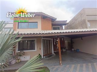 SOBRADO ALTO PADRÃO NO CIBRATERL 2 EM ITANHAÉM COM 04 DORMITÓRIOS SENDO 1 SUITE 422